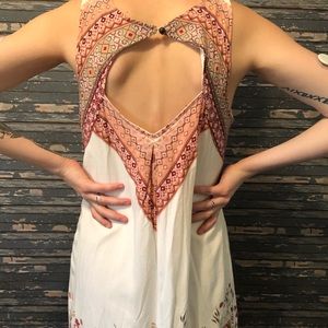 Target exhilaration floral open upper back Dress